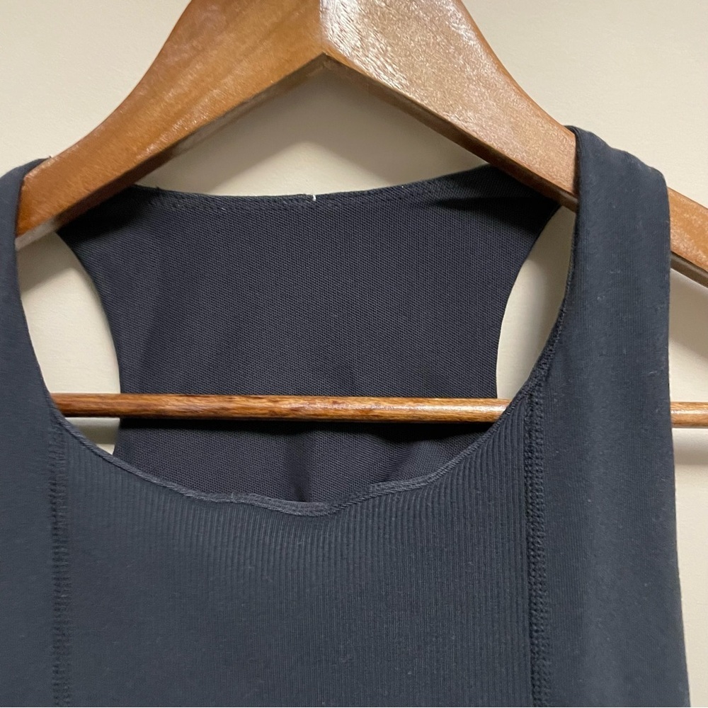 Black Lululemon Racerback Tank with Mesh Shelf Bra Women’s Small - Picture 2 of 6